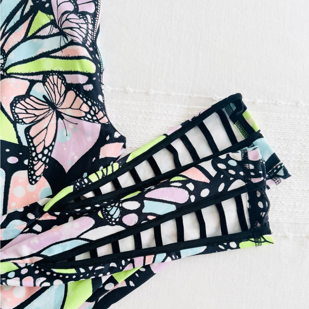 Justice Butterfly Leggings - Picture 2 of 5